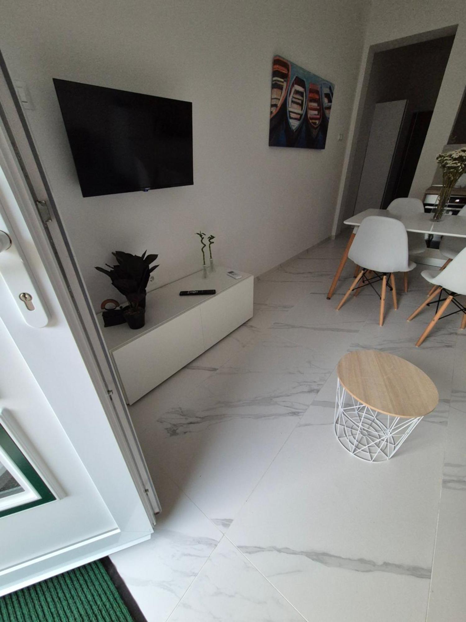 Apartman Bauer - Omis- Nemira Δωμάτιο φωτογραφία